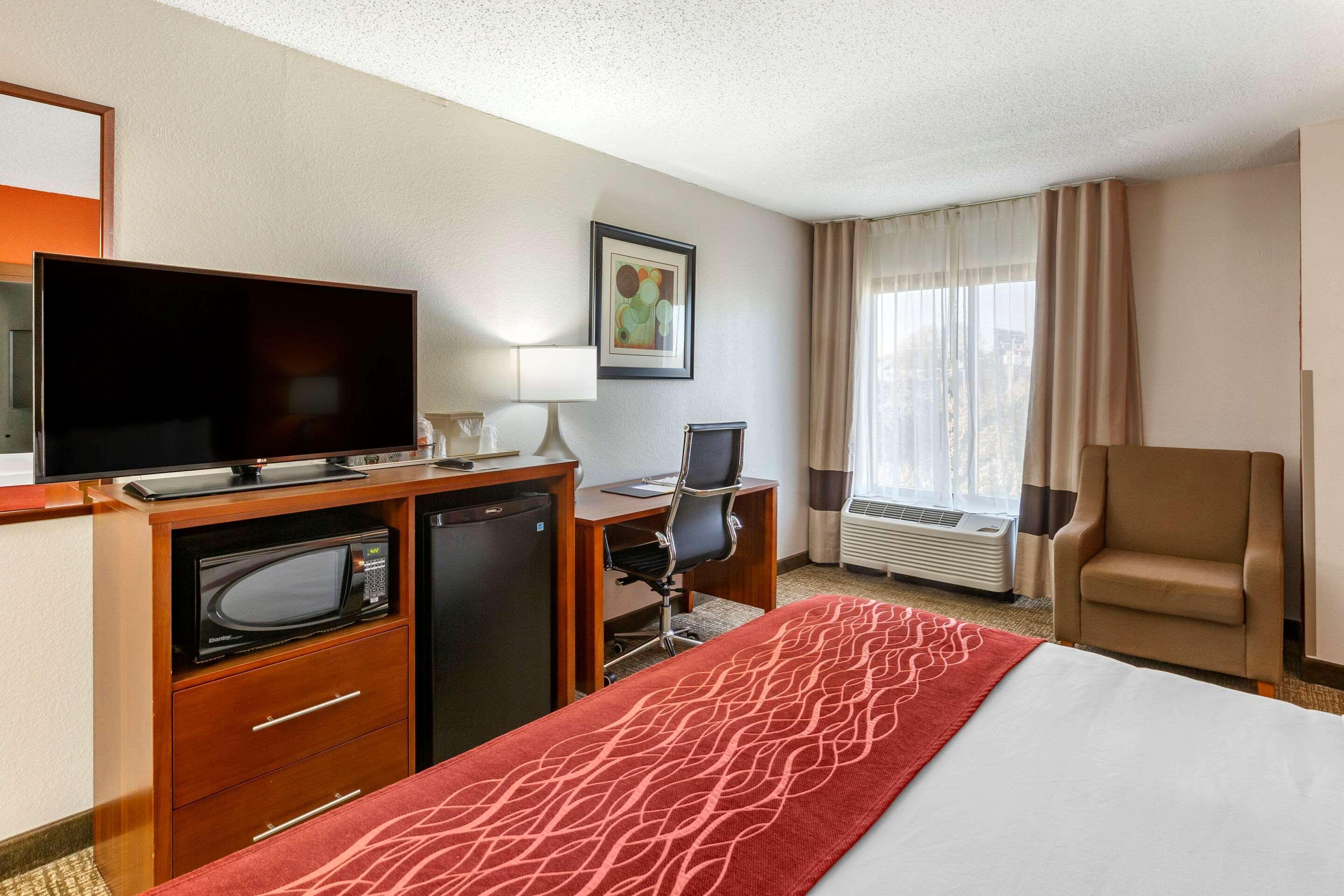Comfort Inn Greensboro - Kernersville Eksteriør billede