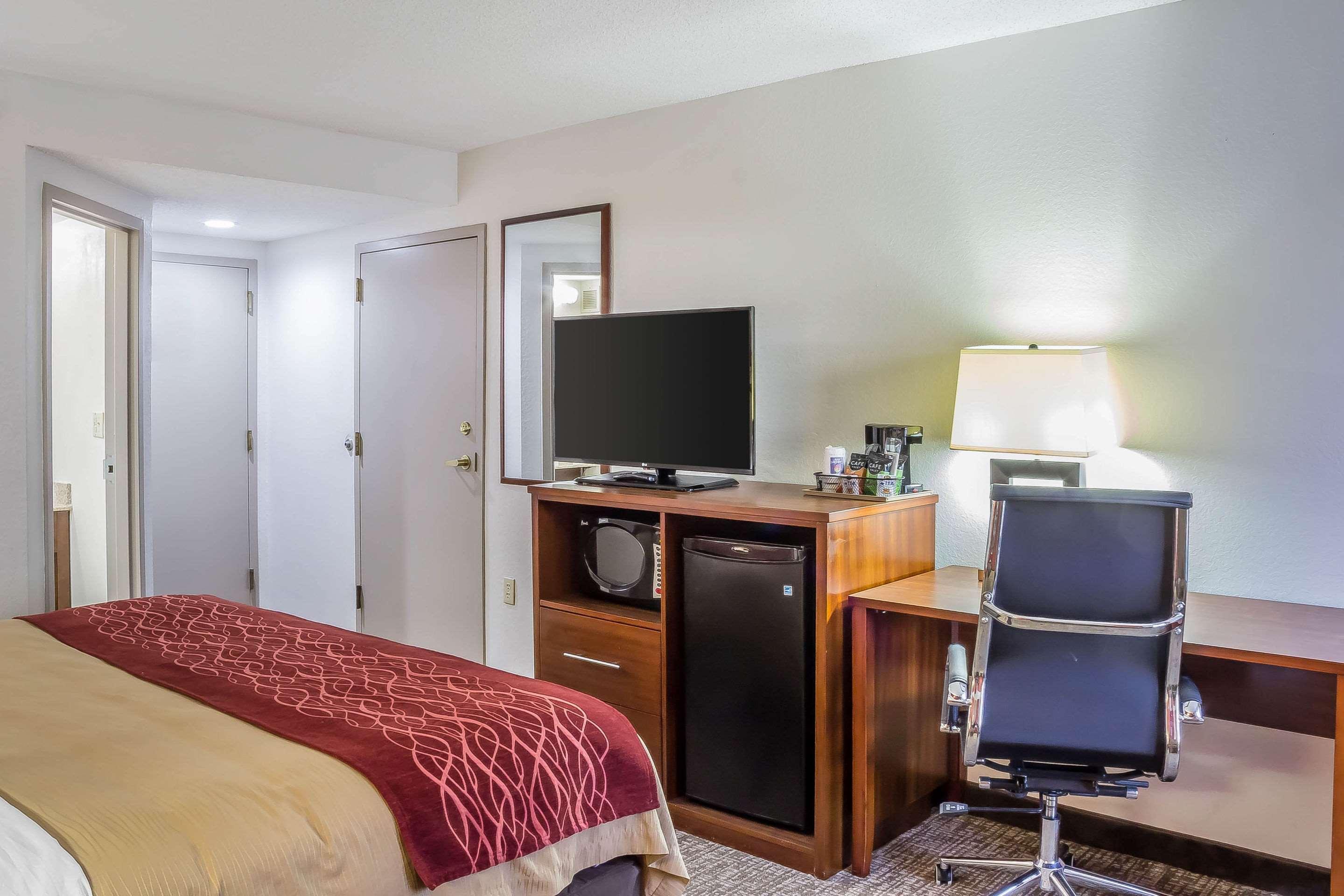 Comfort Inn Greensboro - Kernersville Eksteriør billede