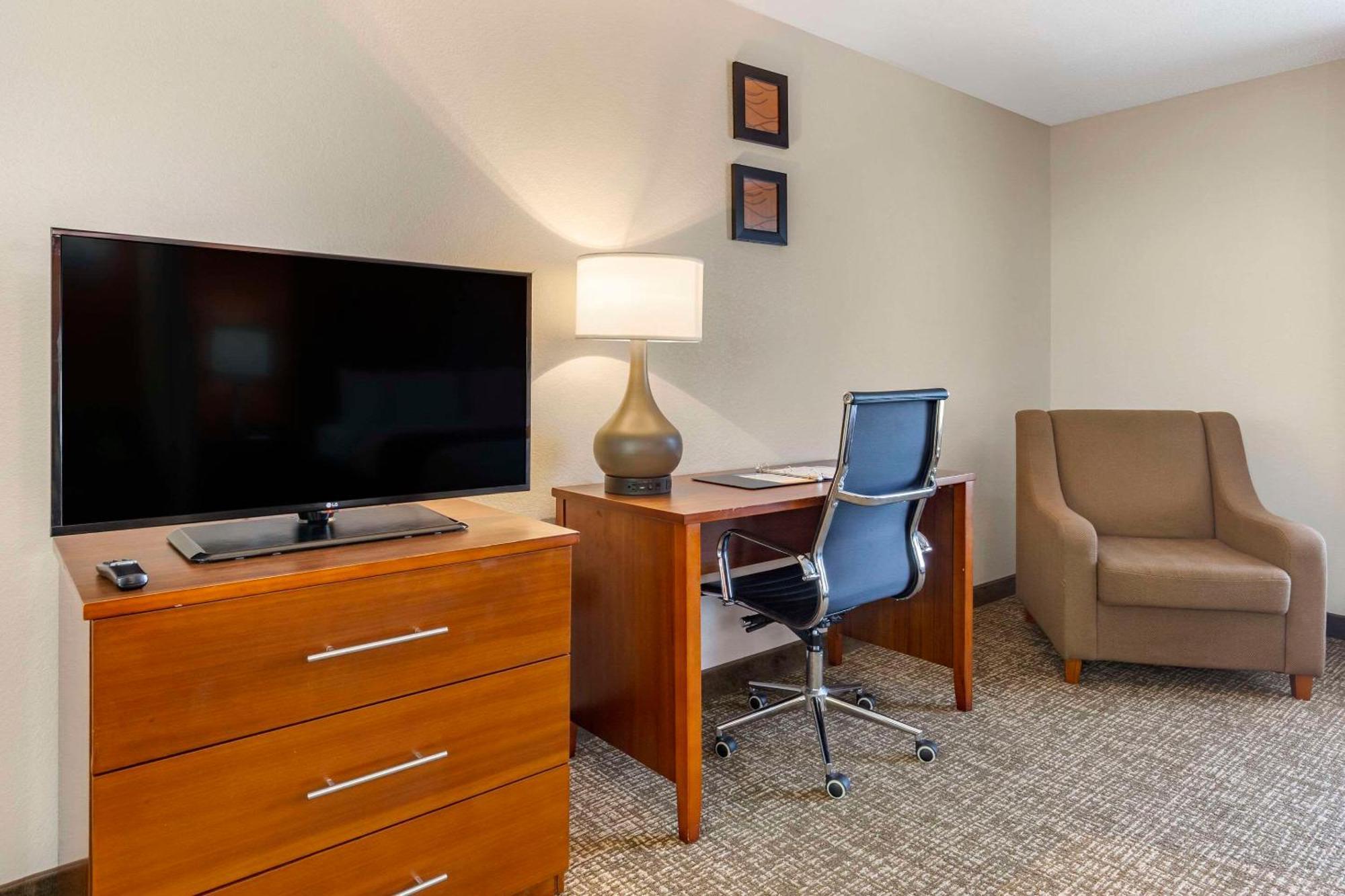 Comfort Inn Greensboro - Kernersville Eksteriør billede