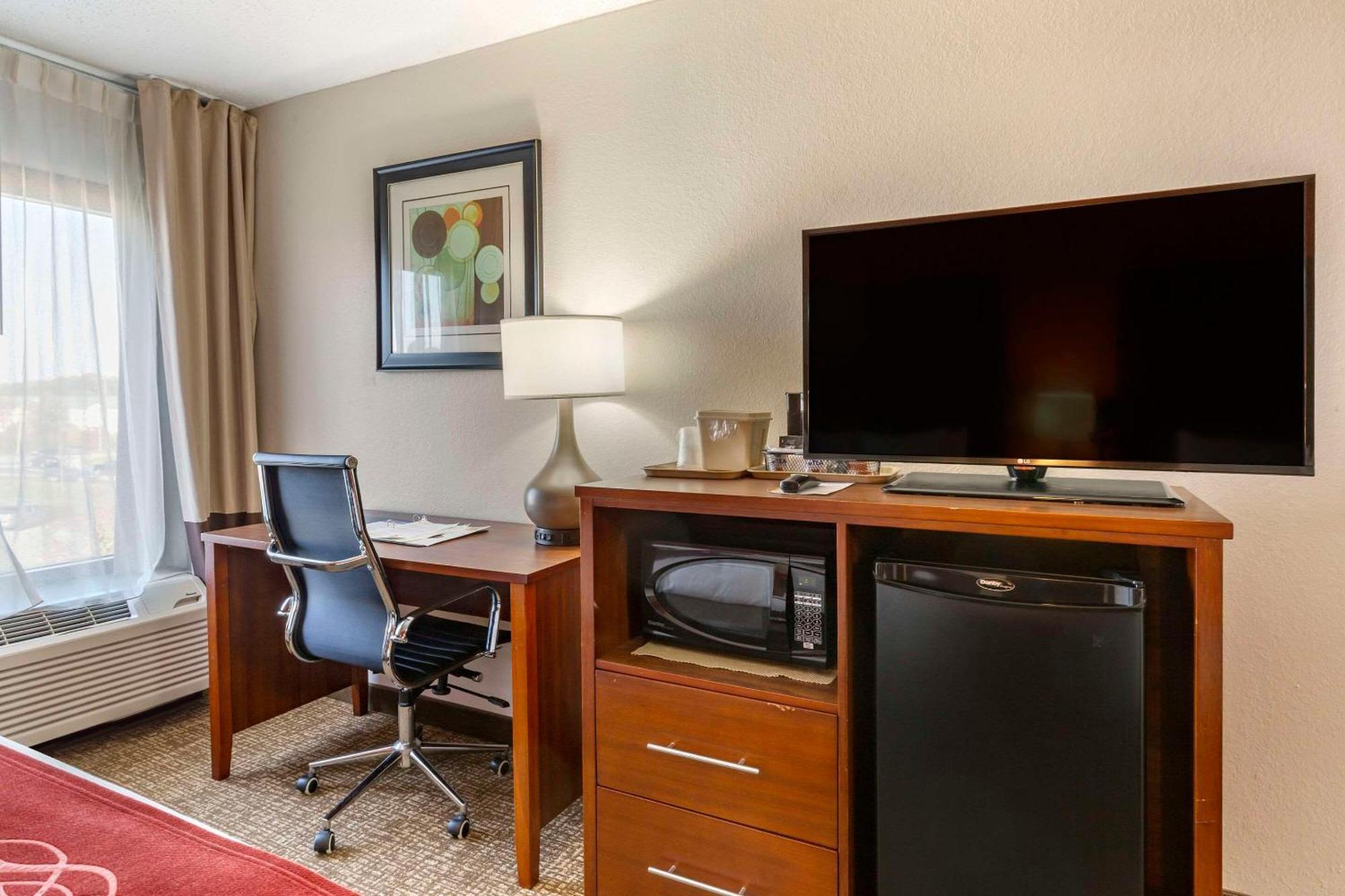 Comfort Inn Greensboro - Kernersville Eksteriør billede